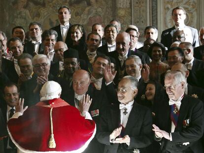 El Papa, ayer ante los representantes del cuerpo diplomático acreditado ante la Santa Sede.