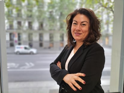 Mutualidad de la Abogacía ha fichado a Pilar Castillo como directora de operaciones. Cuenta con experiencia en Santalucía como responsable de desarrollo del negocio de vida, accidentes, planes de pensiones y salud; en RGA International Reinsurance Company Ltd en el área de marketing para España y Portugal, y en Axa al frente de los procesos de suscripción, emisión y gestión cartera vida. Ha trabajado también en NTT y CNP Partners.