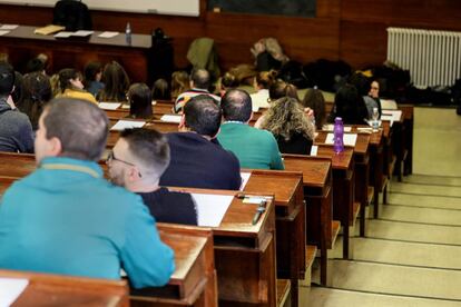 Oposiciones a funcionarios de prisiones realizadas en Madrid.
 