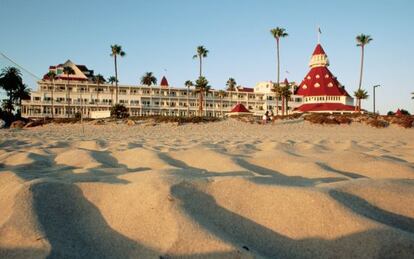 Vista del hotel Coronado, en la franja de Silver Strand, en la bahía de San Diego (California).