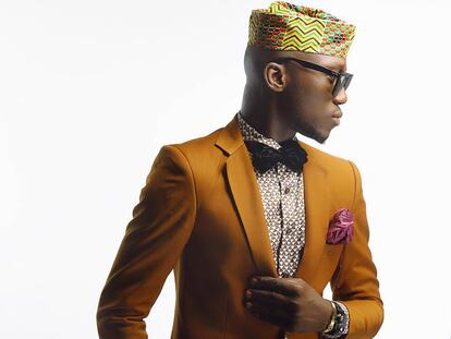 Dj Spinall acaba de sacar el v&iacute;deo de su tema Ojukokoro. 