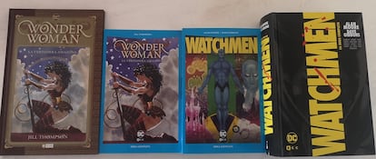 Comparativa de las ediciones originales y de bolsillo de 'Wonder Woman: la verdadera amazona', de Jill Thompson, y de 'Watchmen', de Alan Moore y Dave Gibbons.