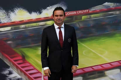 El ahora exdirector deportivo del Ajax, Marc Overmars.