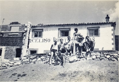 Imagen tomada durante las obras de ampliación de la Venta Marcelino, en el año 1961.