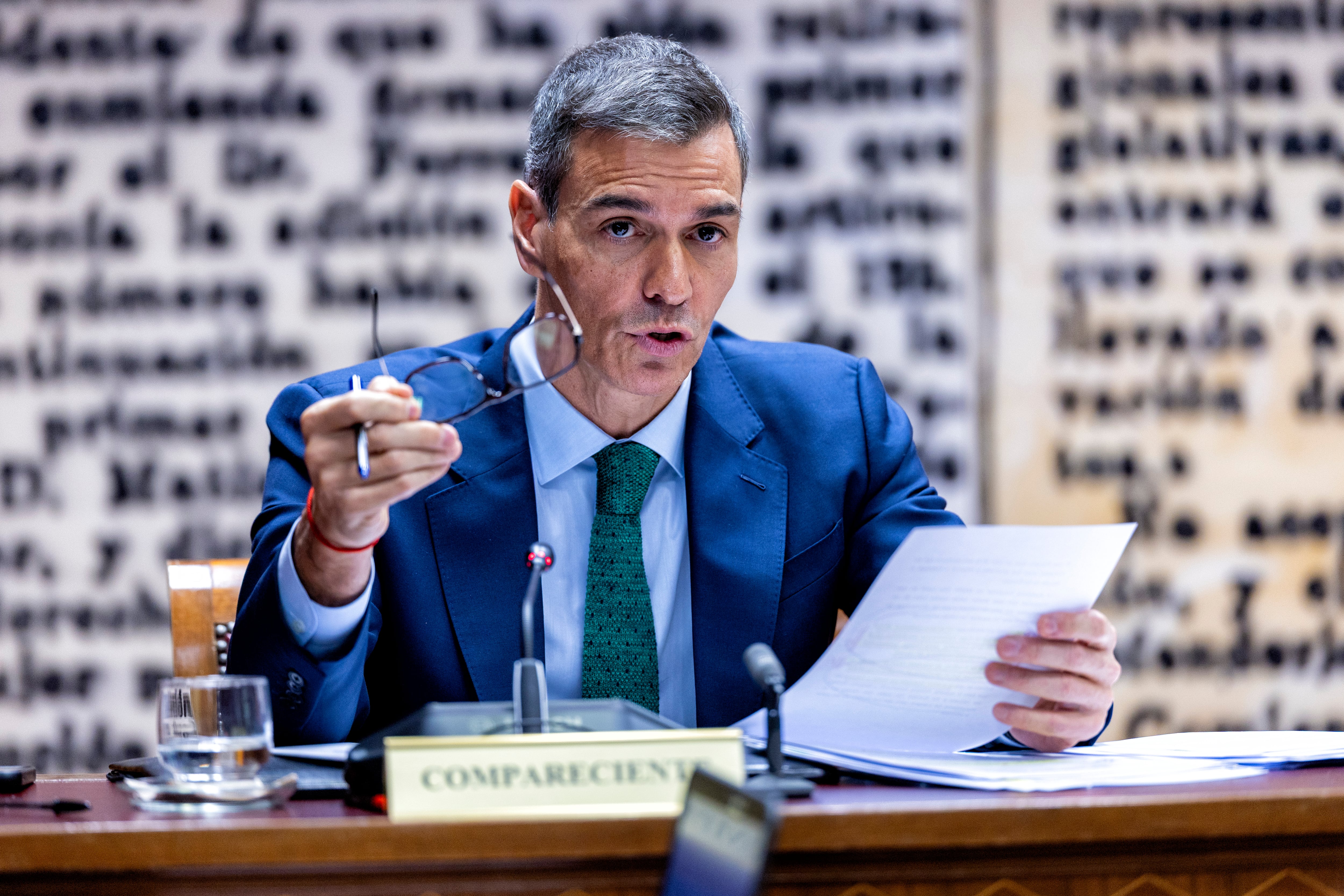 Sánchez aguanta el trago de la ‘comisión Koldo’ pero el PP confía en haber minado su imagen