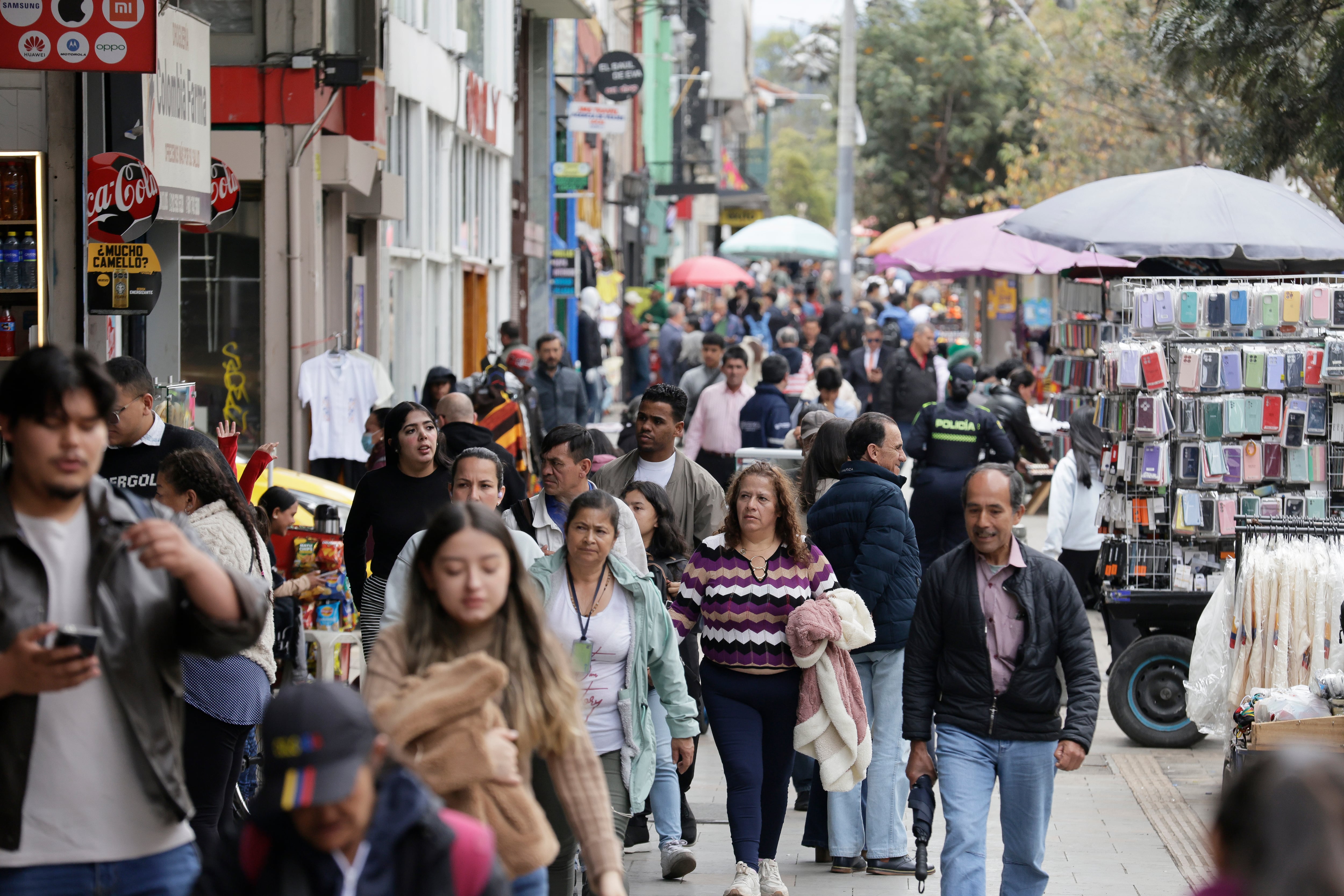 Los tres escenarios del crédito que Colombia busca con el FMI: cuánto puede recibir y ahorrar