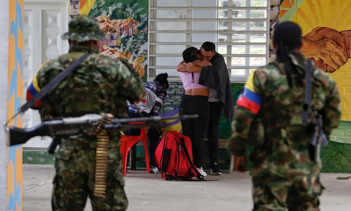 Bajo un nuevo clima de violencia y con el secuestro disparado: siete años del acuerdo de paz | EL PAÍS América Colombia
