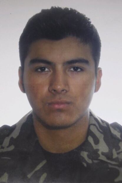 Imagen del archivo familiar del soldado de origen colombiano John Felipe Romero Meneses, que ha muerto hoy en Afganistán en un ataque contra un convoy español.