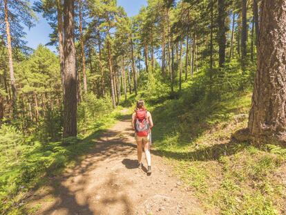 10 rutas senderistas para despedir el verano en España
