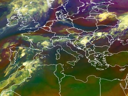 DANA en forma de remolino al oeste de la Pen&iacute;nsula, responsable de las fuertes tormentas de la pasada semana.