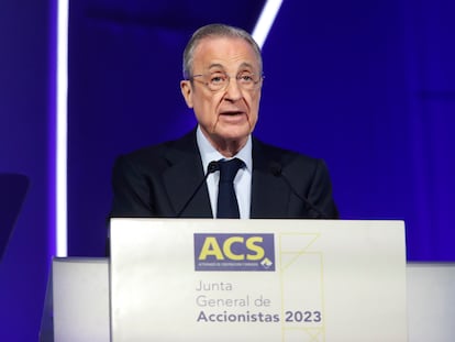 El presidente de ACS, Florentino Pérez, durante la junta de 2023.