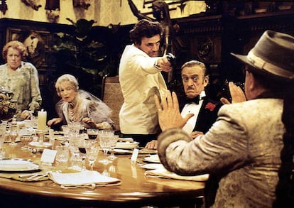 Escena de 'Un cadáver a los postres'.