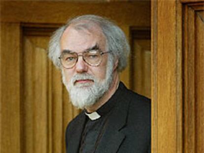 Rowan Williams, arzobispo de Canterbury, al entrar en la reunión.