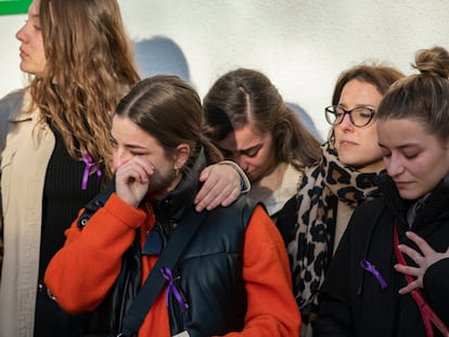 Amigas de Belén Palomo, mujer asesinada el 8 de enero de 2023 en Piedrabuena, Ciudad Real.