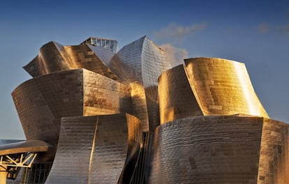 El museo Guggenheim Bilbao, de Frank Gehry, inaugurado en 1997.