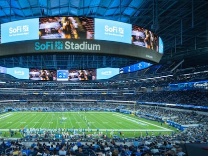 Interior del estadio Sofi de Los Ángeles (California), construido por Turner.