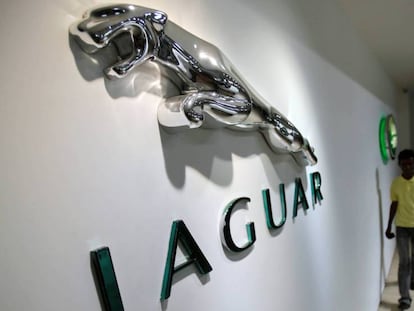  Logotipo de Jaguar.  