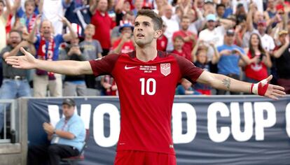 Pulisic celebra sus goles contra Trinidad y Tobago