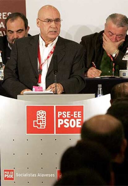 El presidente del Senado, Javier Rojo, en el congreso del PSE.