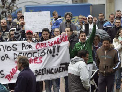 Manifestación de mariscadores furtivos en Ferrol