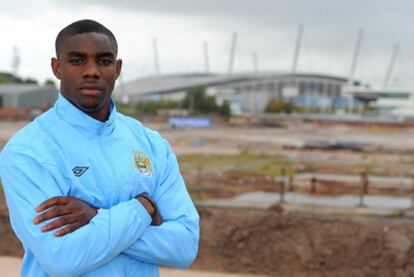 Micah Richards, durante la presentación ayer del proyecto