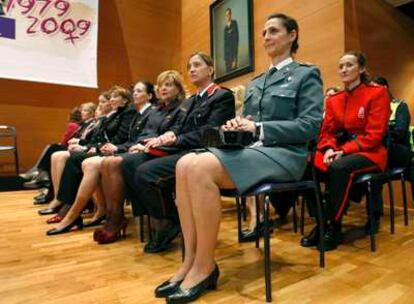 Guardias civiles, policías nacionales, autonómicas y municipales han asistido este miércoles a los actos de celebración del 30 aniversario de la incorporación de la mujer a la Policía