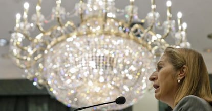 La ministra de Fomento, Ana Pastor.