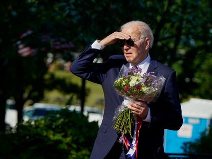 Joe Biden, este miércoles en el cementerio de New Castle (Delaware) donde está enterrado su hijo Beau Biden.