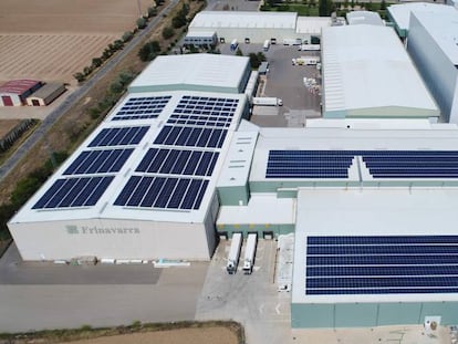 Instalación de autoconsumo solar industrial en Navarra de EiDF Solar.