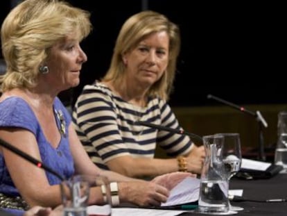 Esperanza Aguirre, durante la inauguración de una jornada sobre la Ley de Transparencia Hipotecaria de Madrid.