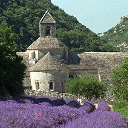 La abadía de Senanque, en la Provenza francesa.