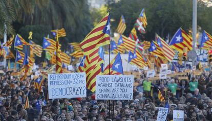 Manifestació per l'alliberament dels polítics catalans a la presó.