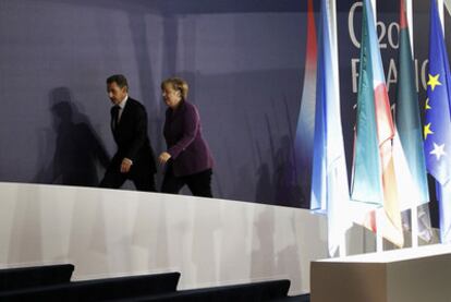 Merkel y Sarkozy, durante la cumbre del G-20 en Cannes.