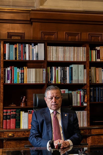 Arturo Zaldívar, durante la entrevista en la Suprema Corte.