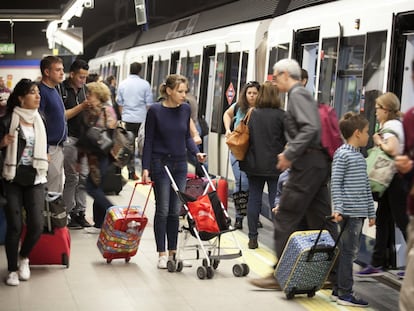 Estación de Nuevos Ministerios de la línea 8 de metro de Madrid, el 30 de septiembre de 2019.