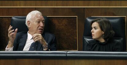 Soraya Sáenz de Santamaría durante el pleno del Congreso de este martes.