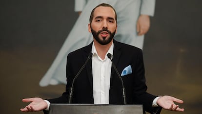 El presidente de El Salvador, Nayib Bukele, durante una conferencia de prensa.