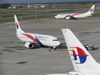 Tres aviones de Malaysia Airlines en Kuala Lumpur