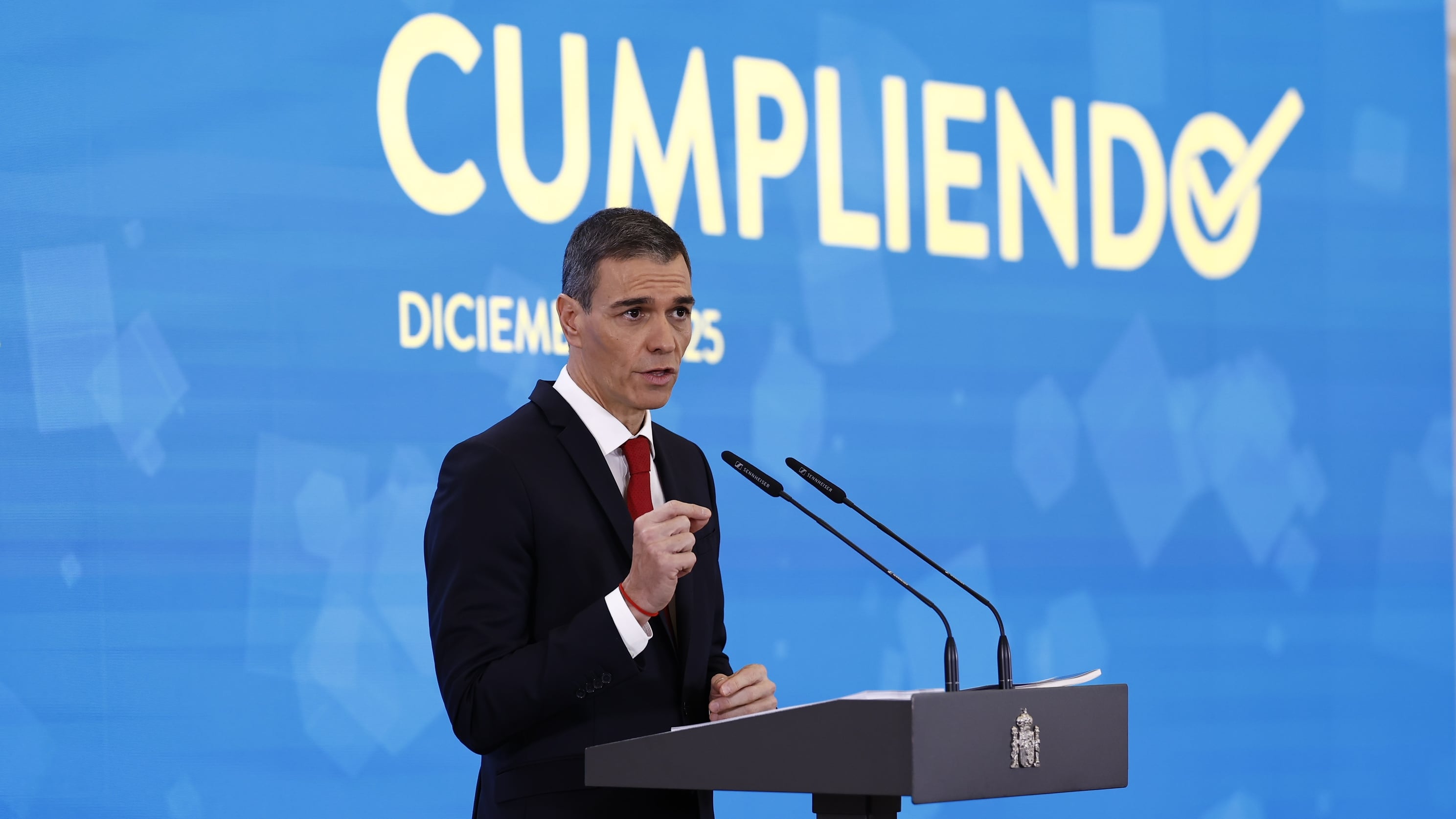 El presidente del Gobierno, Pedro Sánchez, durante su comparecencia de este lunes en La Moncloa. 