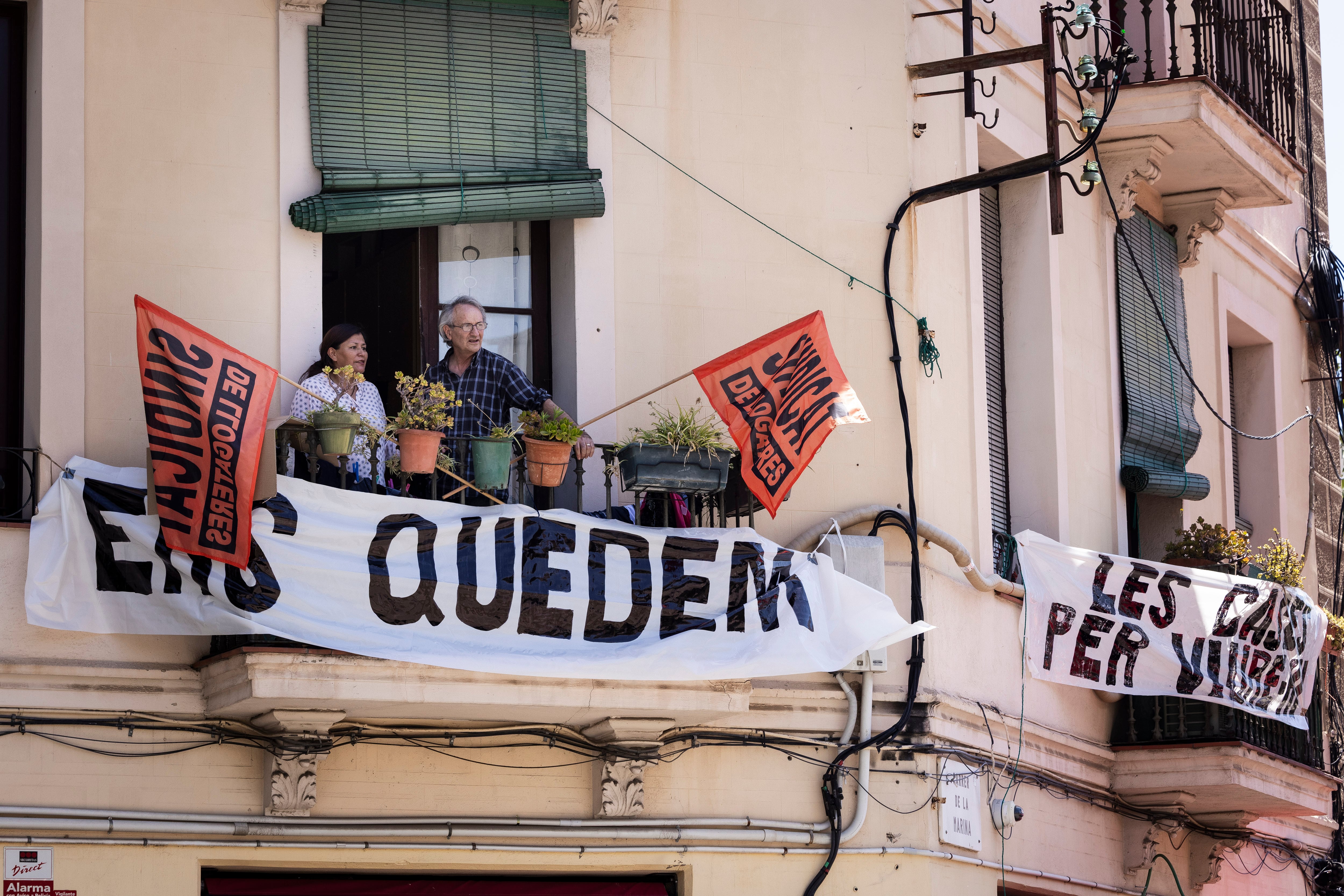 Desalojada una familia vulnerable tras la caída de la moratoria: "Es muy duro que te echen de casa"