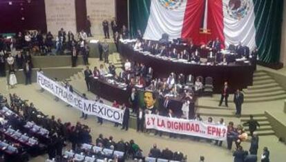 Diputados mexicanos protestas por la llegada de Trump
