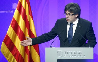 El presidente de la Generalitat, Carles Puigdemont, durante una rueda de prensa el pasado mes de julio.