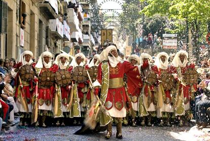 La fiesta de Moros y Cristianos, en Alcoi. 