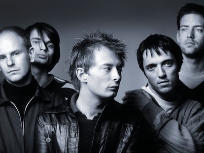 Phil Selway, Jonny Greenwood, Thom Yorke, Colin Greenwood, Ed O'Brien, es decir: Radiohead.