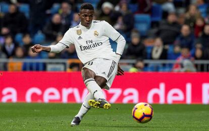 Vinicius anota el segundo del Madrid.