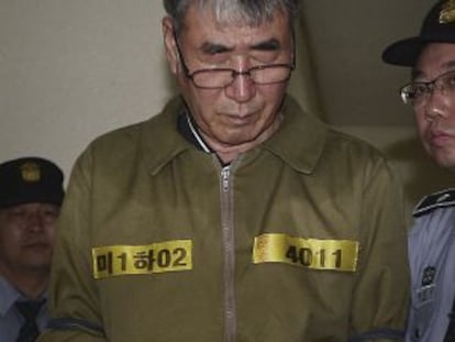 Lê Joon-seok, o capitão do 'Sewol', no tribunal.