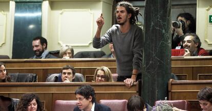 Alberto Rodríguez, de Podem, durant la constitució de les Corts.