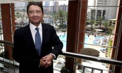 El secretario general de la Organización Mundial del Turismo, Taleb Rifai, durante la entrevista con Efe en la que ha sostenido que la colaboración público-privada es esencial para el éxito de los destinos, "especialmente en tiempos malos".