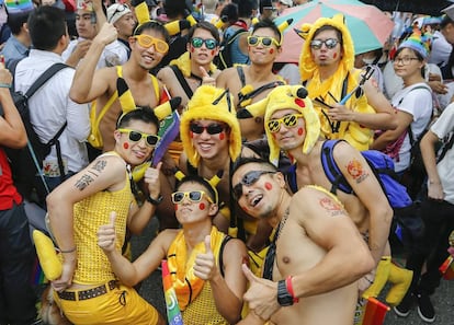 Un grupo de japoneses, en la celebración del Orgullo en Taipéi (Taiwán).