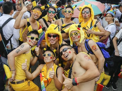 Un grupo de japoneses, en la celebración del Orgullo en Taipéi (Taiwán).